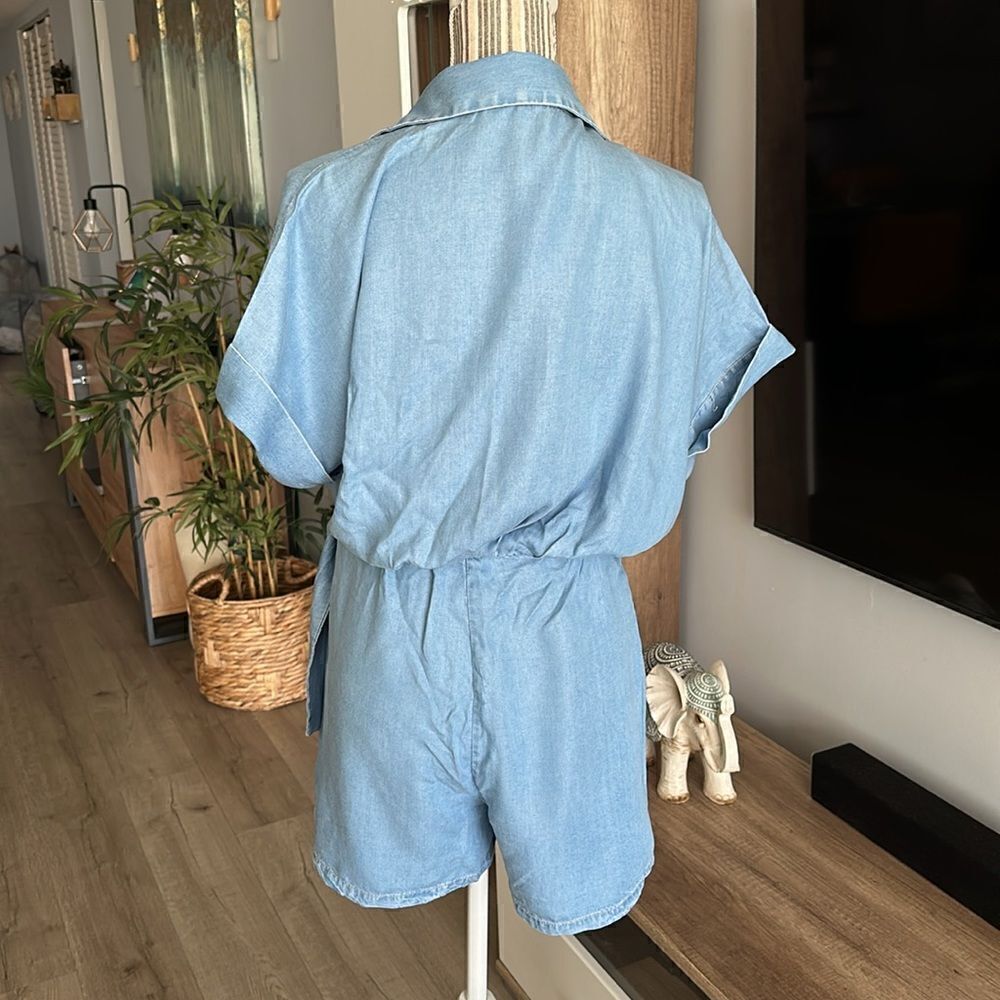Stradivarius Blue Lyocell Wrap Playsuit Romper Size L NWT Tie Waist Short Sleeve - Picture 9 of 12